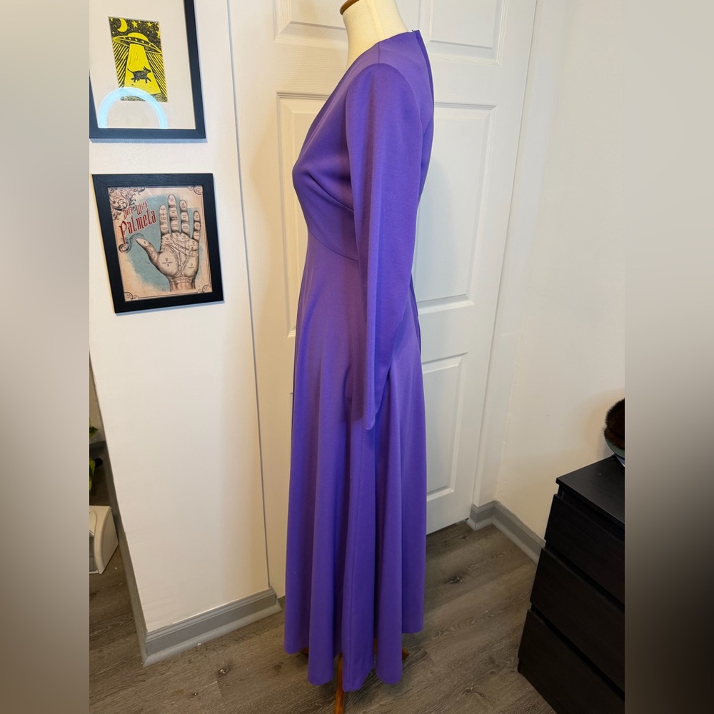 70’s Long Sleeve Poly Purple Dress - Picture 5 of 8